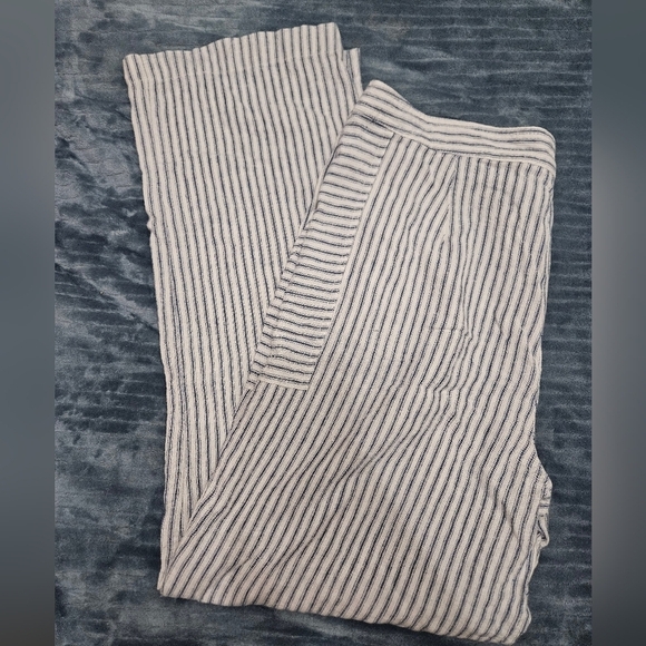 Laundry By Shelli Segal Pants - Womens Pinstriped Laundry By Shelli Segal Wide Leg Pants!